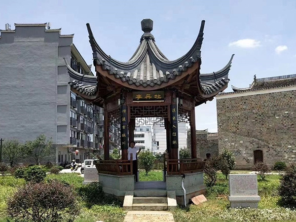 古建六角亭蘇式風(fēng)格菠蘿格材質(zhì).jpg